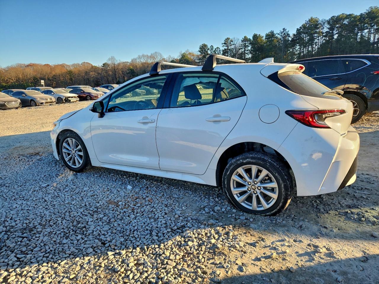 2025 TOYOTA COROLLA SE photo 3