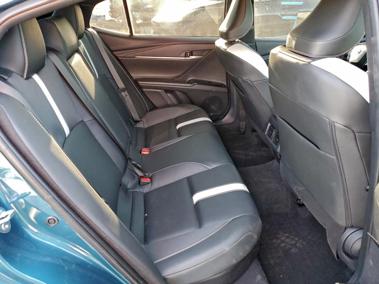 2025 TOYOTA CAMRY XSE photo 10