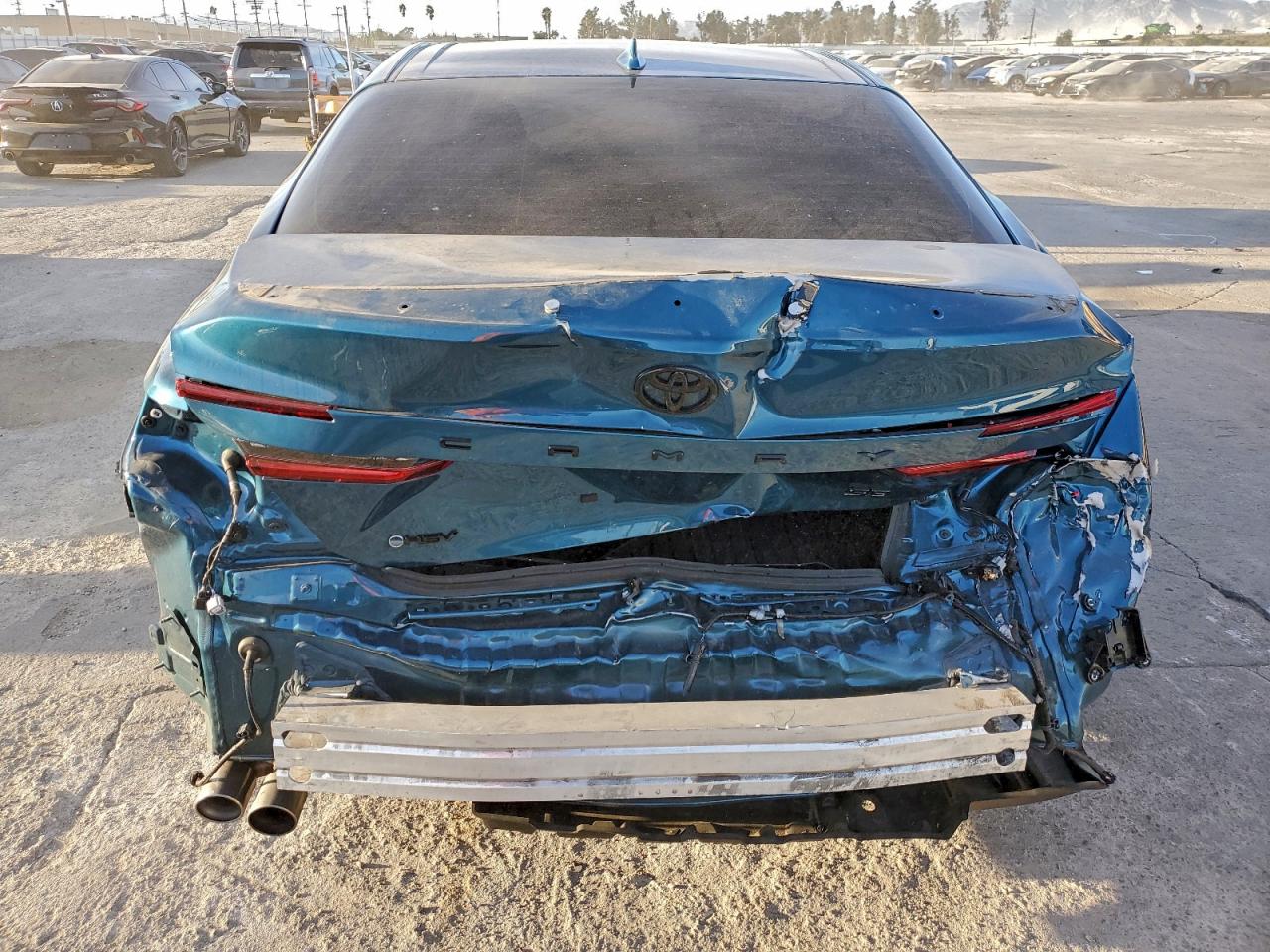 2025 TOYOTA CAMRY XSE photo 6