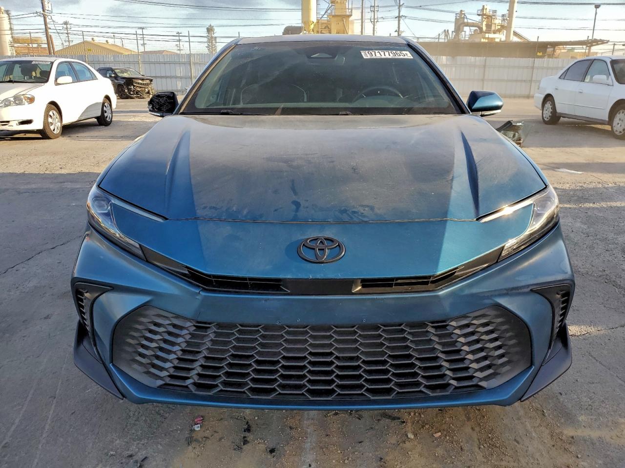 2025 TOYOTA CAMRY XSE photo 5