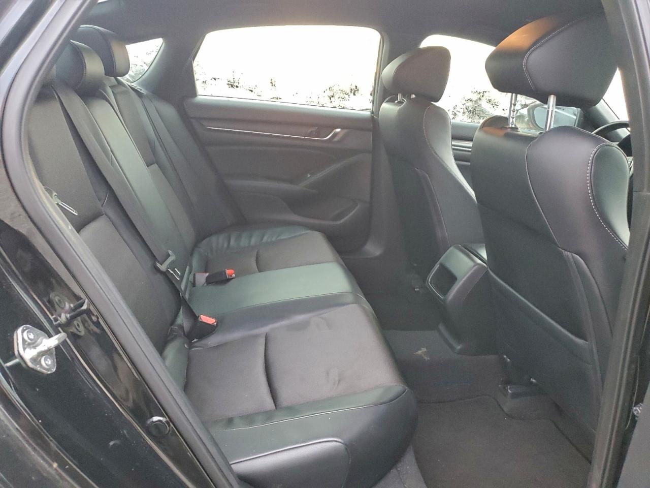 2018 HONDA ACCORD SPORT photo 10