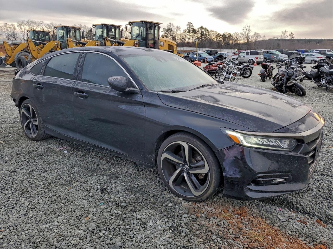 2018 HONDA ACCORD SPORT photo 4