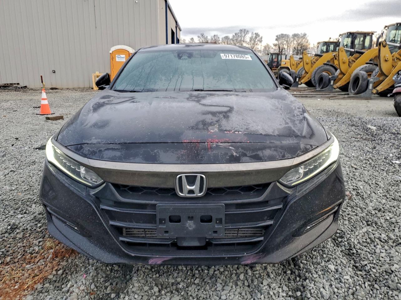 2018 HONDA ACCORD SPORT photo 5