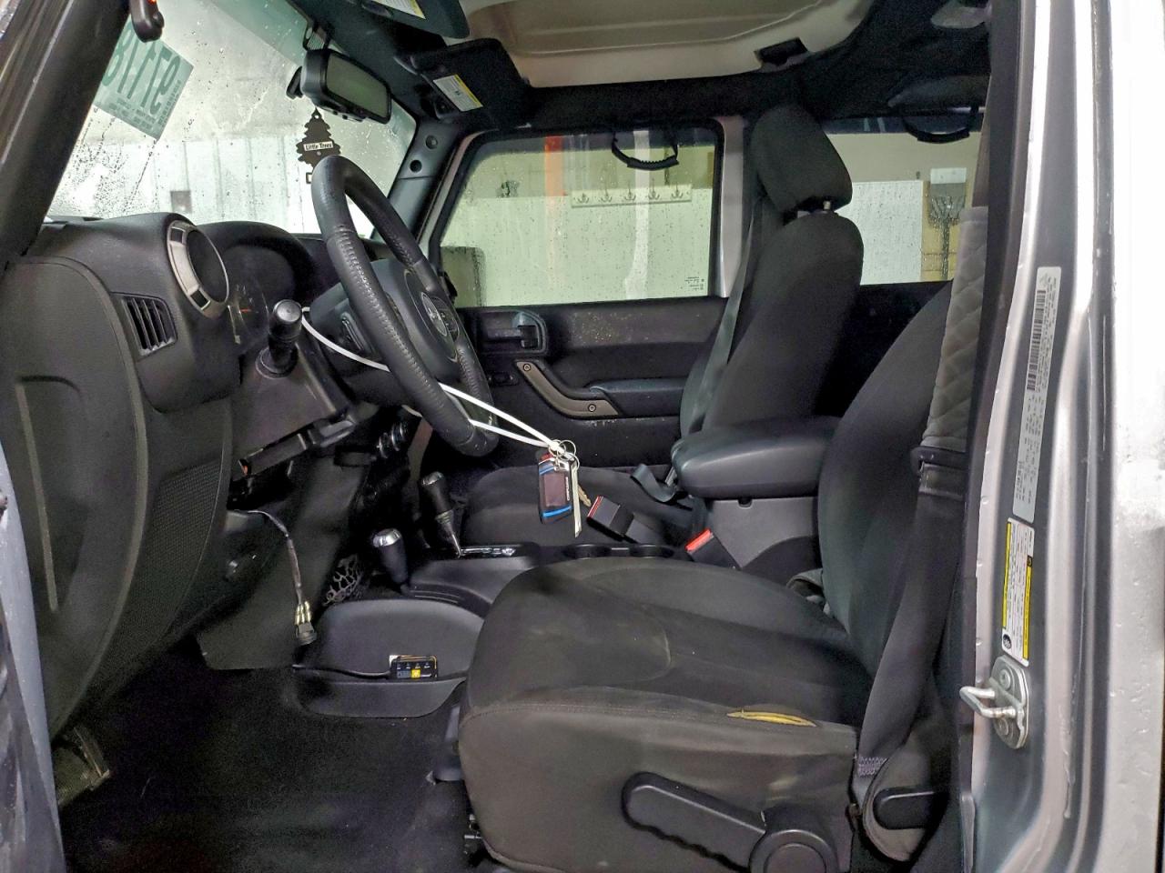 2015 JEEP WRANGLER UNLIMITED SPORT photo 7