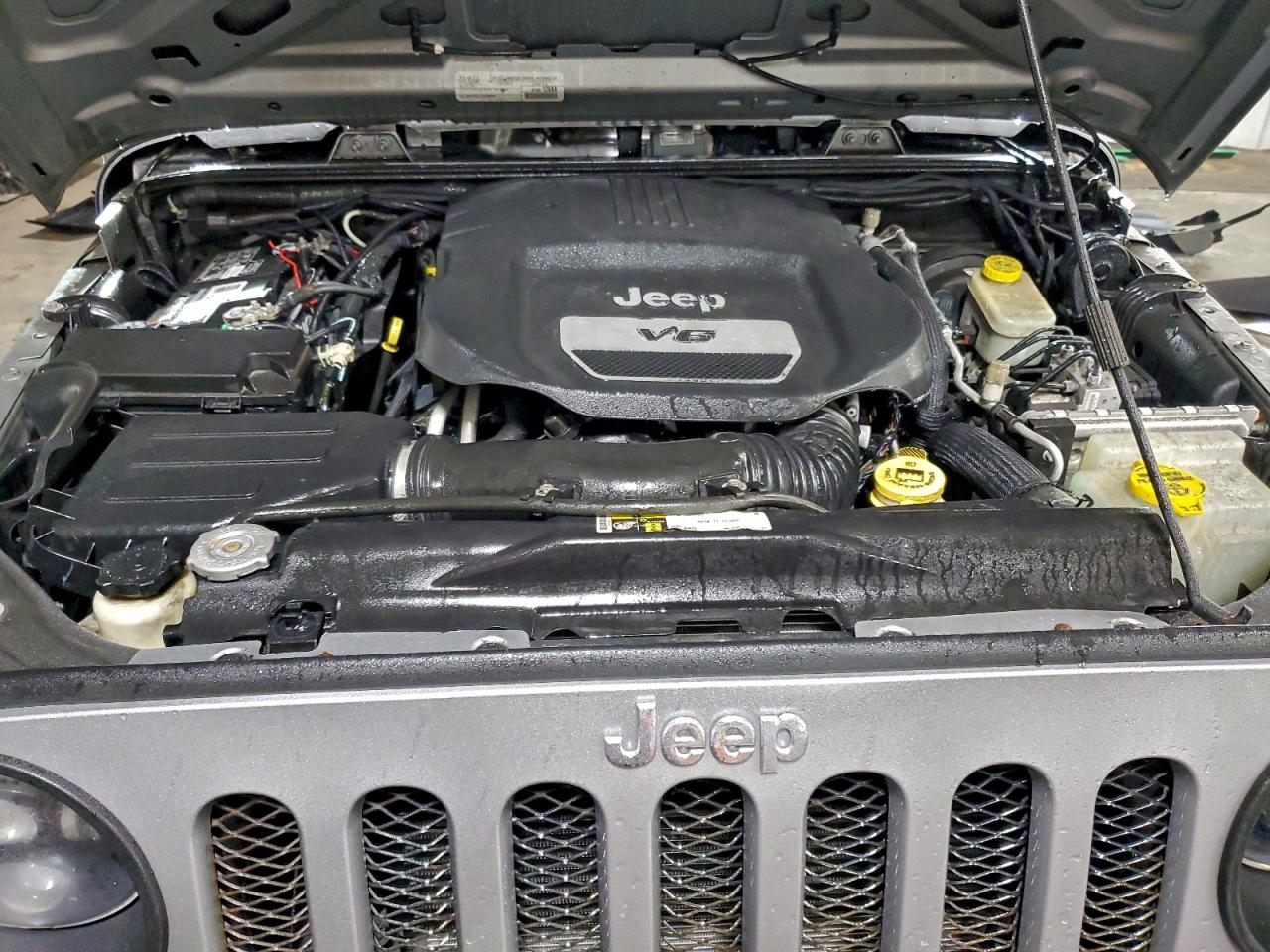 2015 JEEP WRANGLER UNLIMITED SPORT photo 11