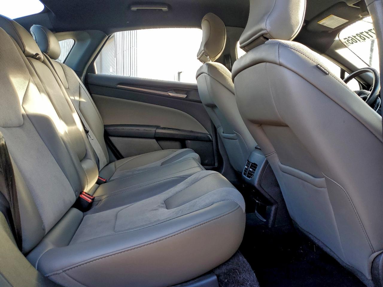 2017 FORD FUSION SPORT photo 10