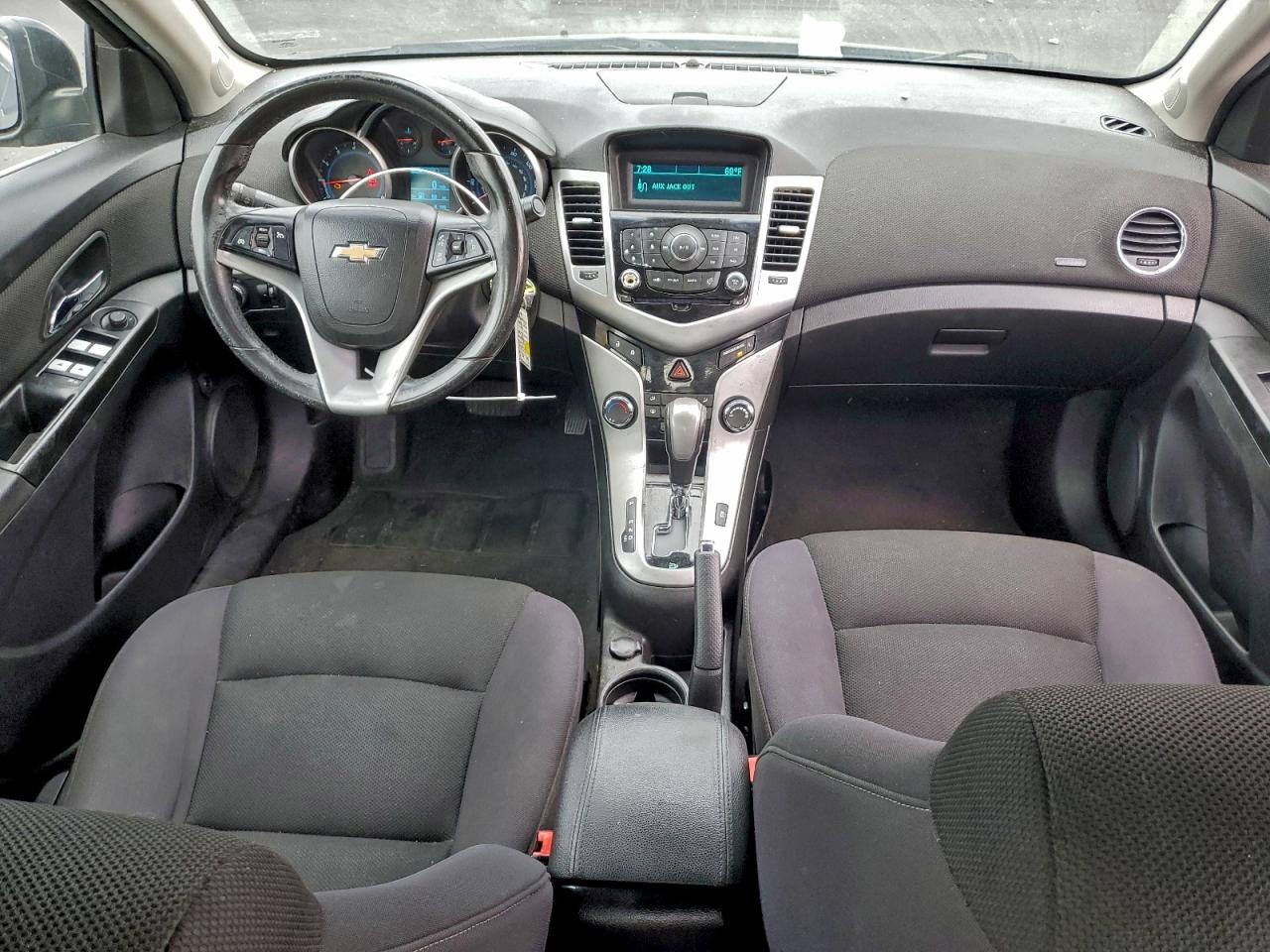2013 CHEVROLET CRUZE LT photo 8
