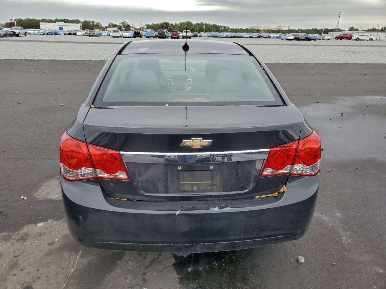 2013 CHEVROLET CRUZE LT photo 6
