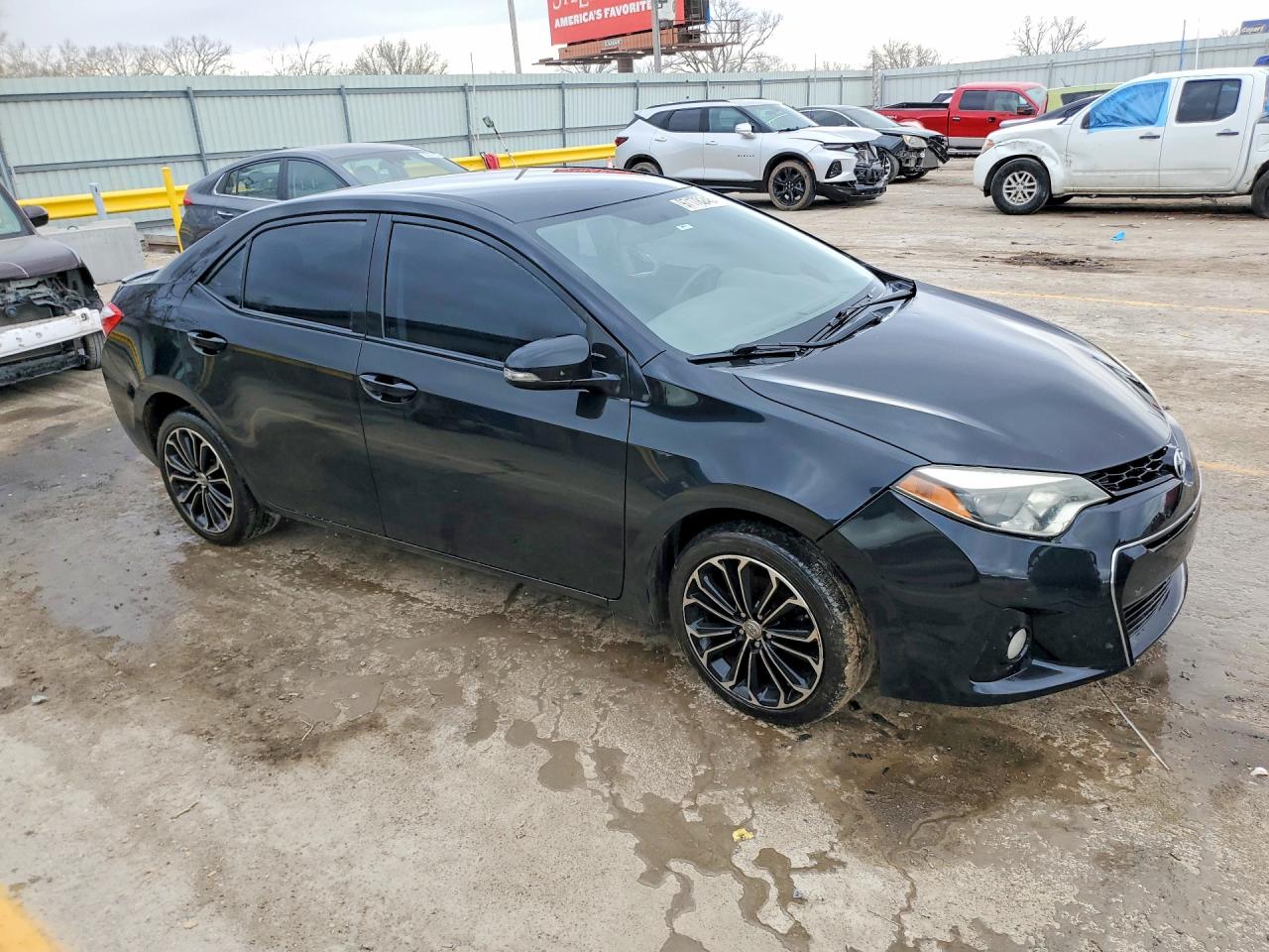 2015 TOYOTA COROLLA L photo 4