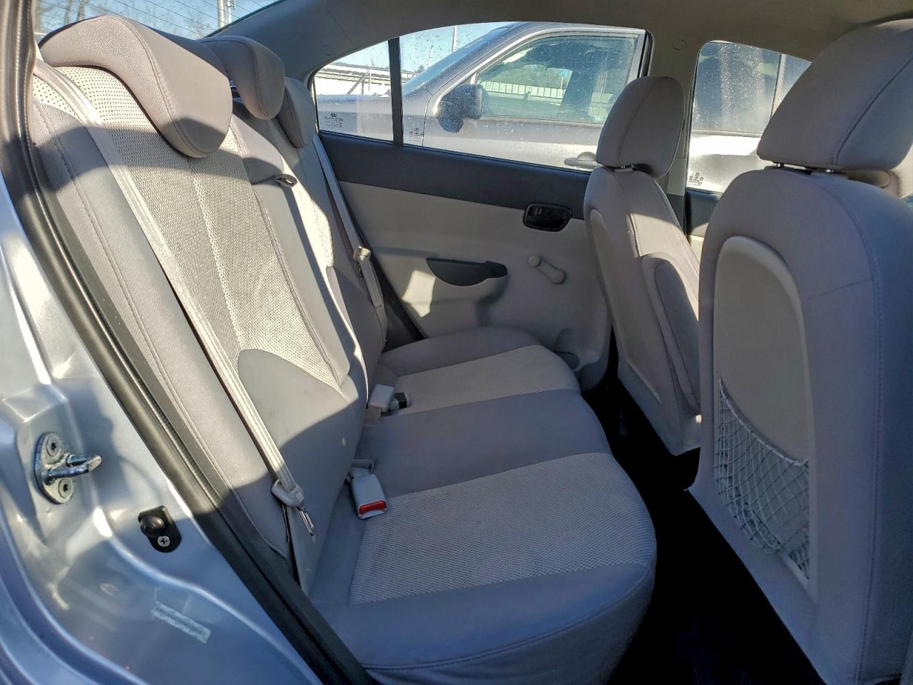 2010 HYUNDAI ACCENT GLS photo 10