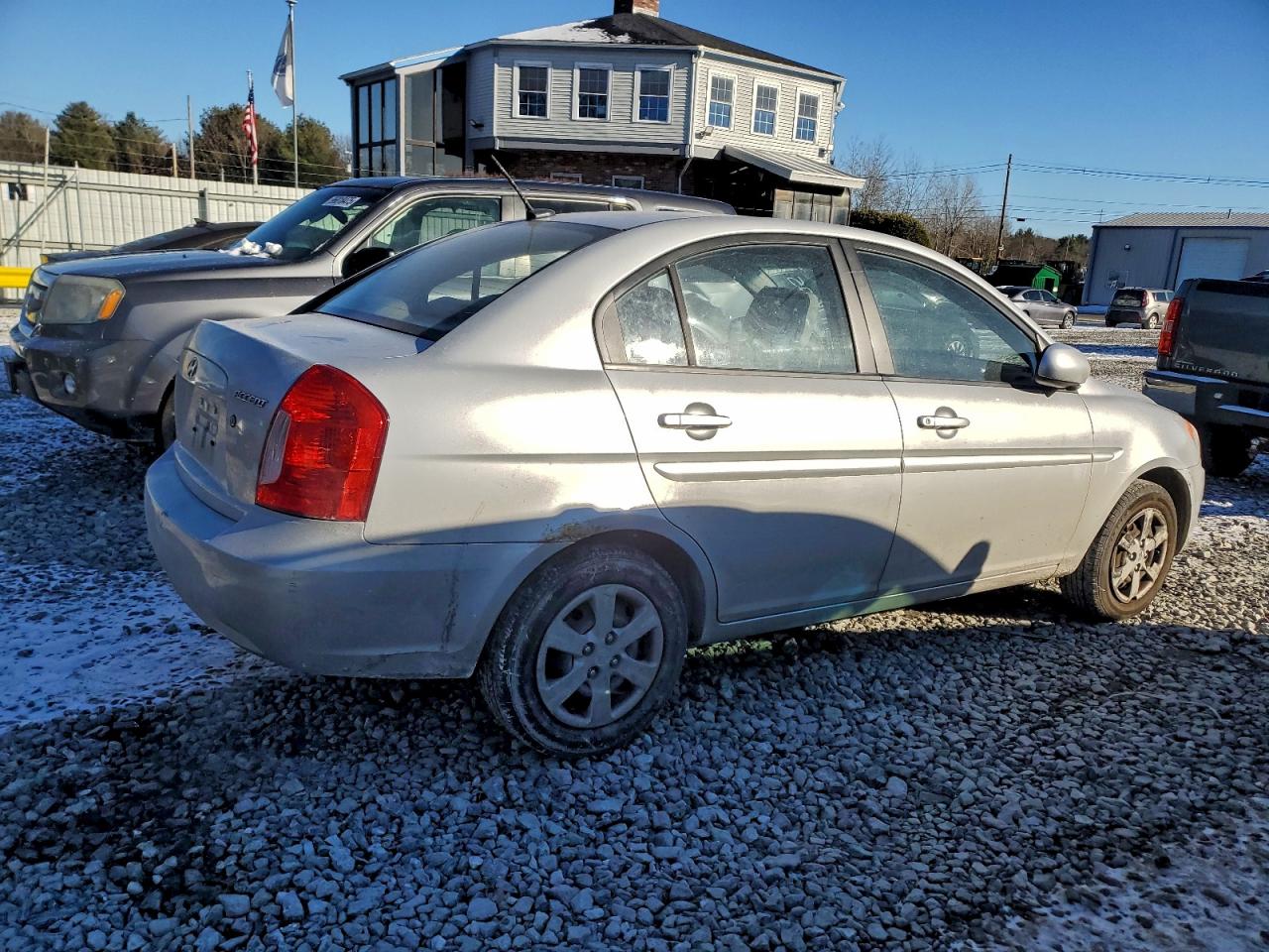 2010 HYUNDAI ACCENT GLS photo 3