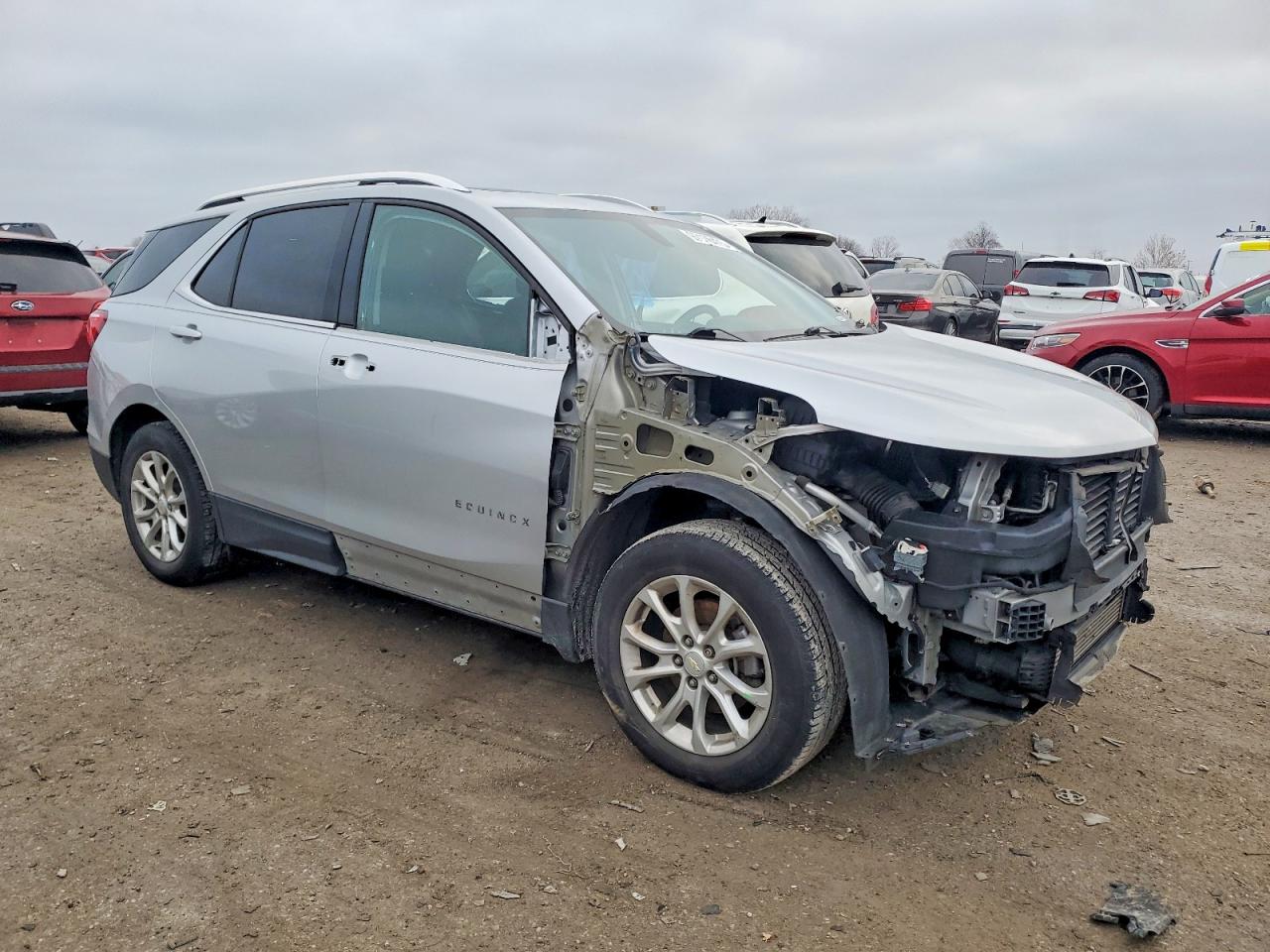 2018 CHEVROLET EQUINOX LT photo 4