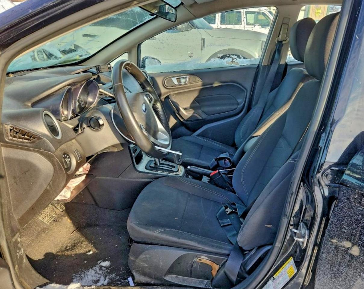 2015 FORD FIESTA SE photo 7