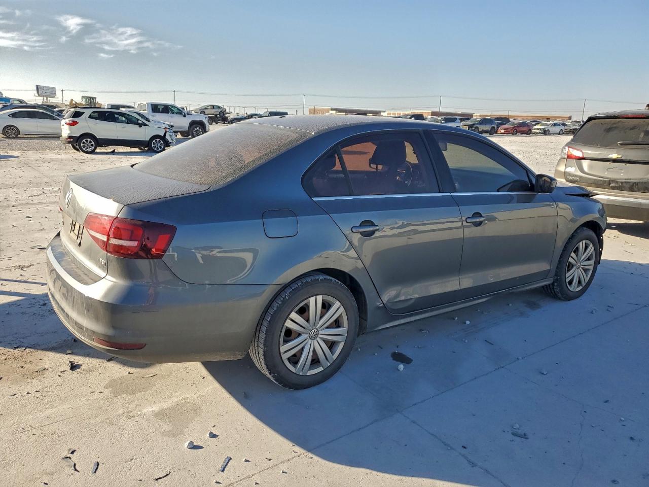 2017 VOLKSWAGEN JETTA S photo 3