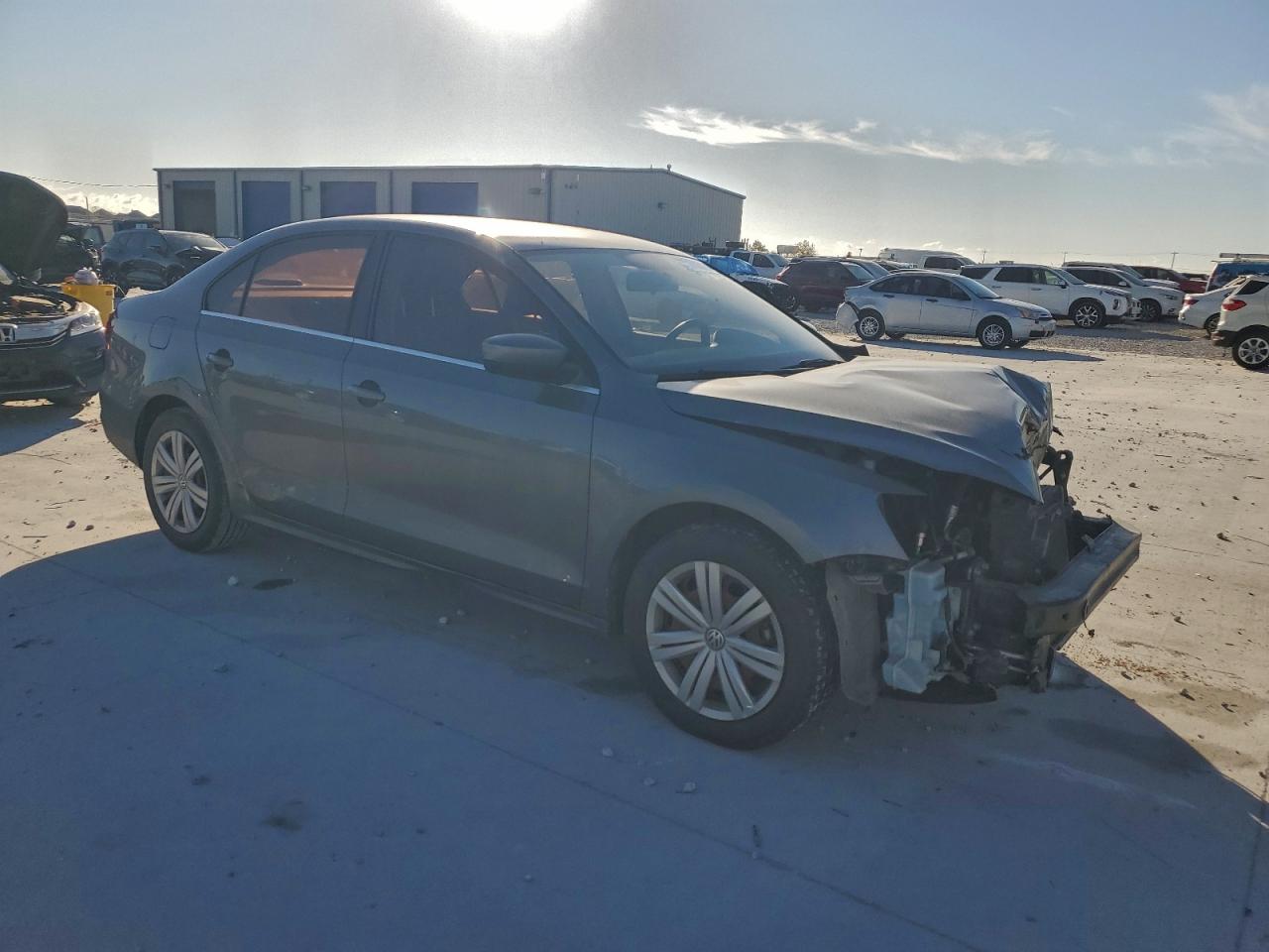 2017 VOLKSWAGEN JETTA S photo 4