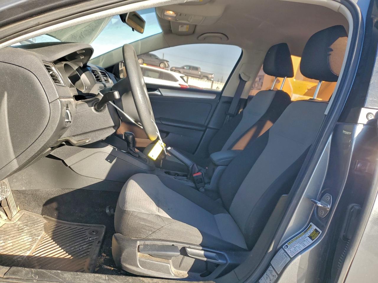 2017 VOLKSWAGEN JETTA S photo 7