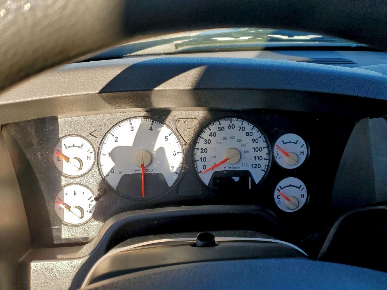 2006 DODGE RAM 1500 ST photo 9