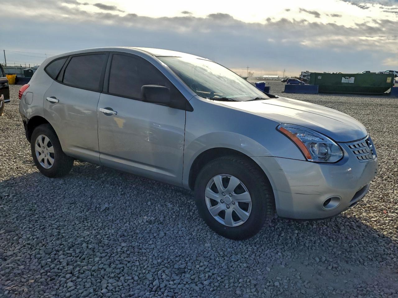 2010 NISSAN ROGUE S photo 4