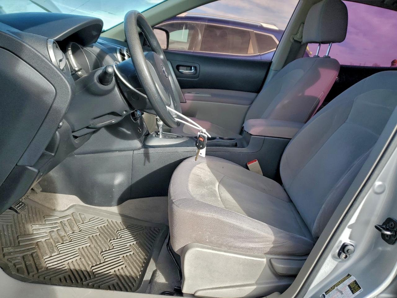 2010 NISSAN ROGUE S photo 7