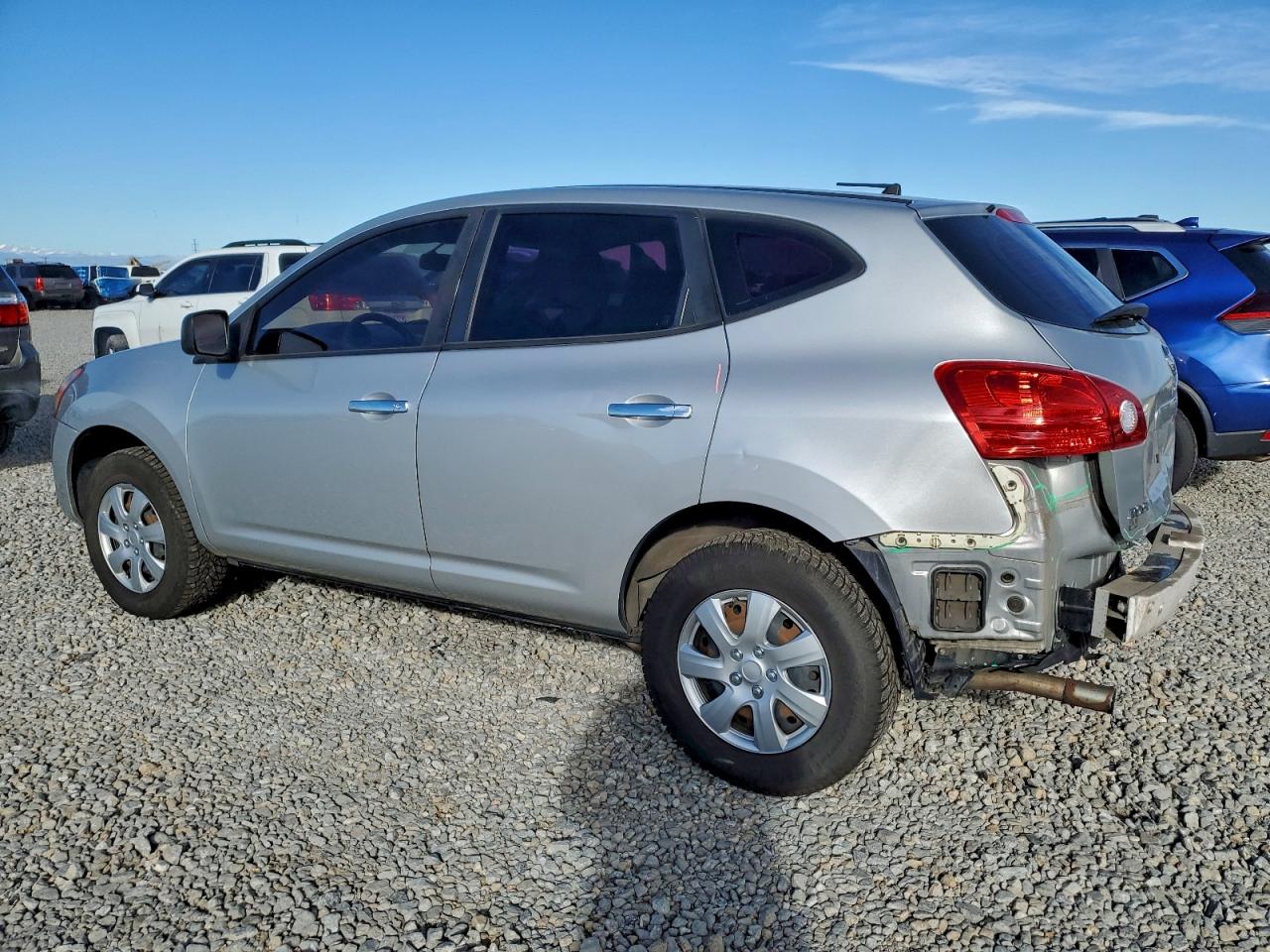 2010 NISSAN ROGUE S photo 2