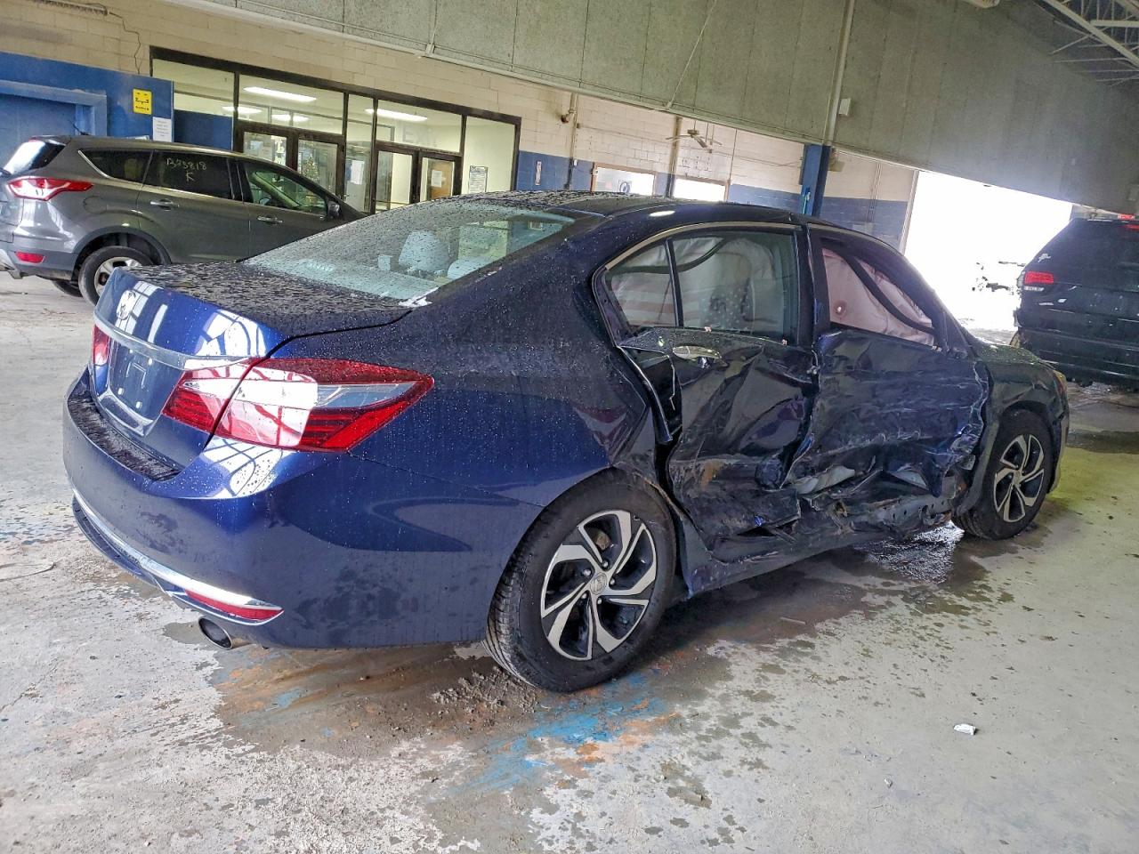2016 HONDA ACCORD LX photo 3