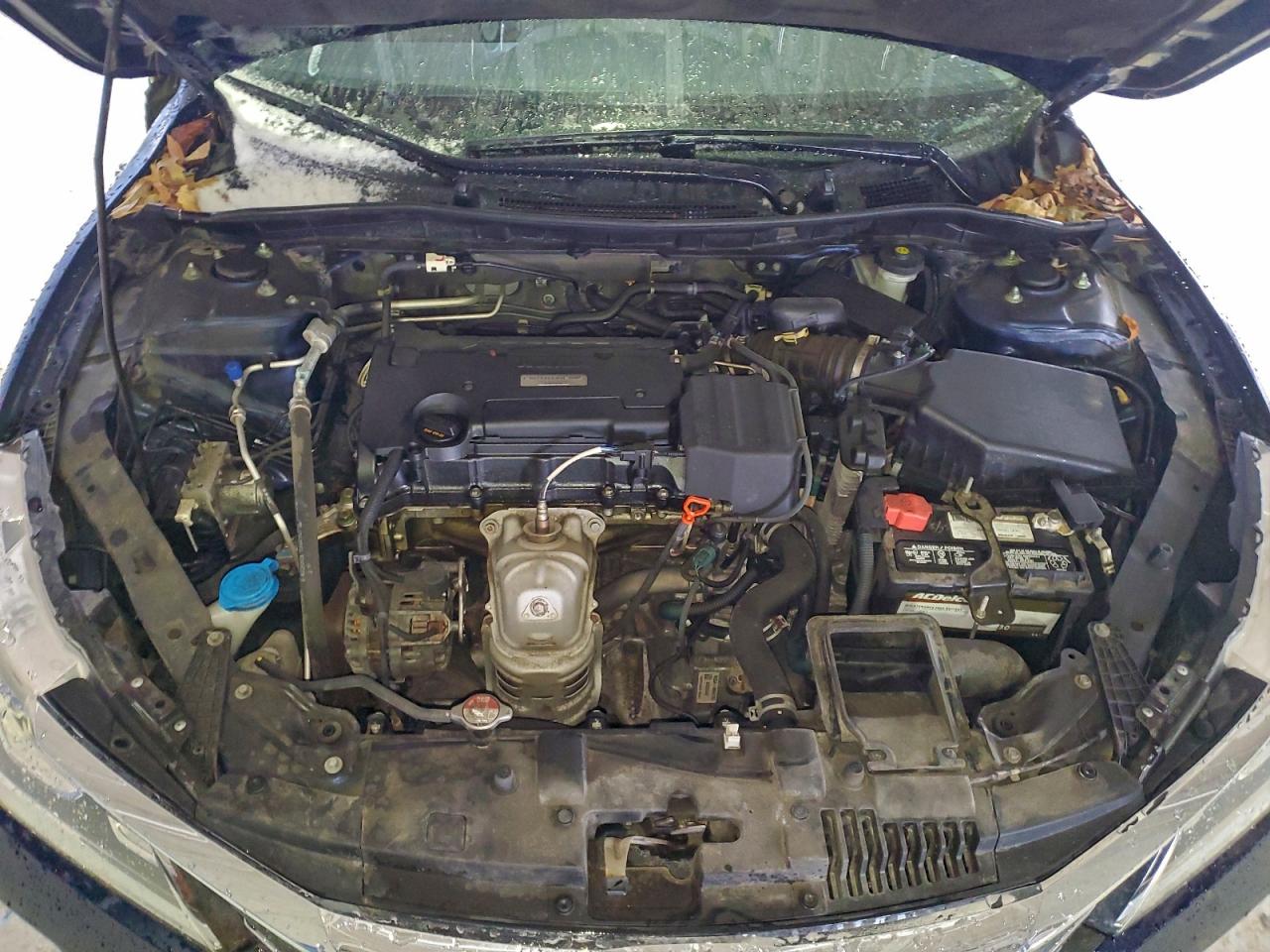 2016 HONDA ACCORD LX photo 11
