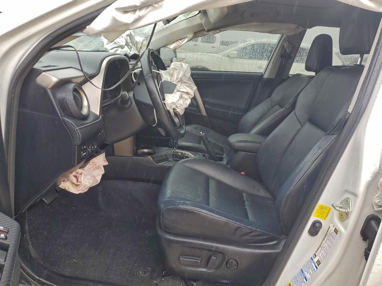 2015 TOYOTA RAV4 LIMITED photo 7