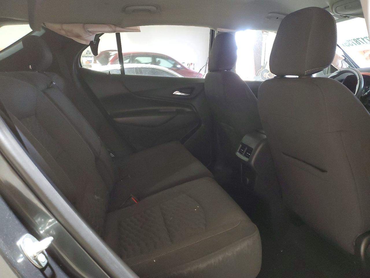 2018 CHEVROLET EQUINOX LT photo 11