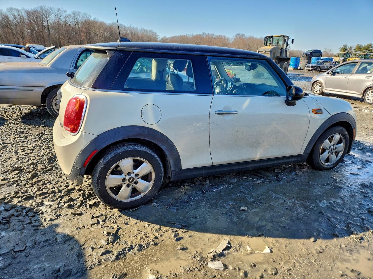 2016 MINI COOPER photo 3
