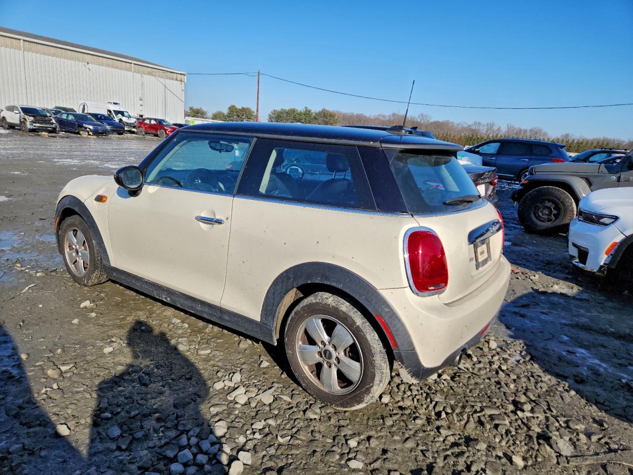 2016 MINI COOPER photo 2