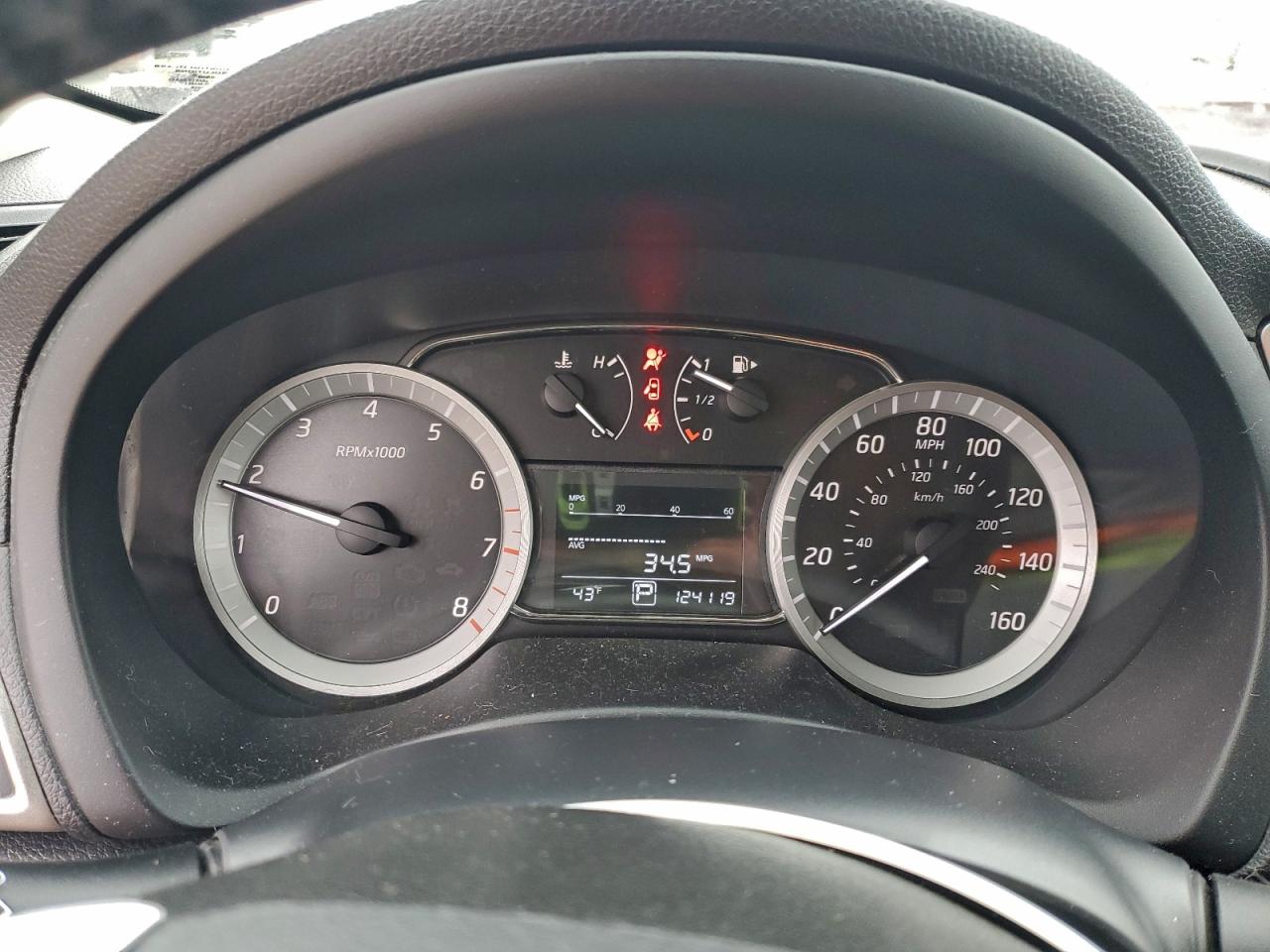 2015 NISSAN SENTRA S photo 9
