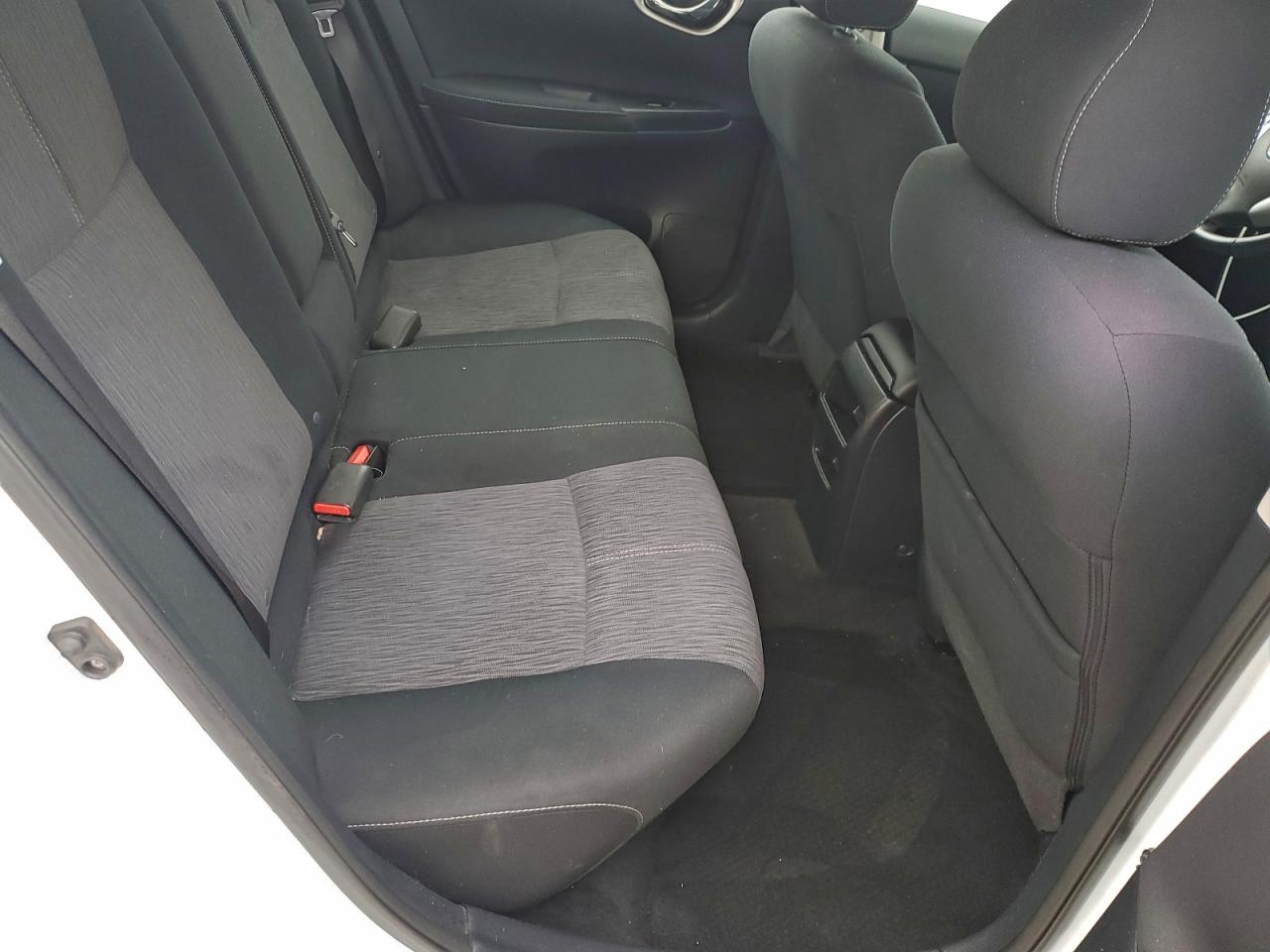 2015 NISSAN SENTRA S photo 10