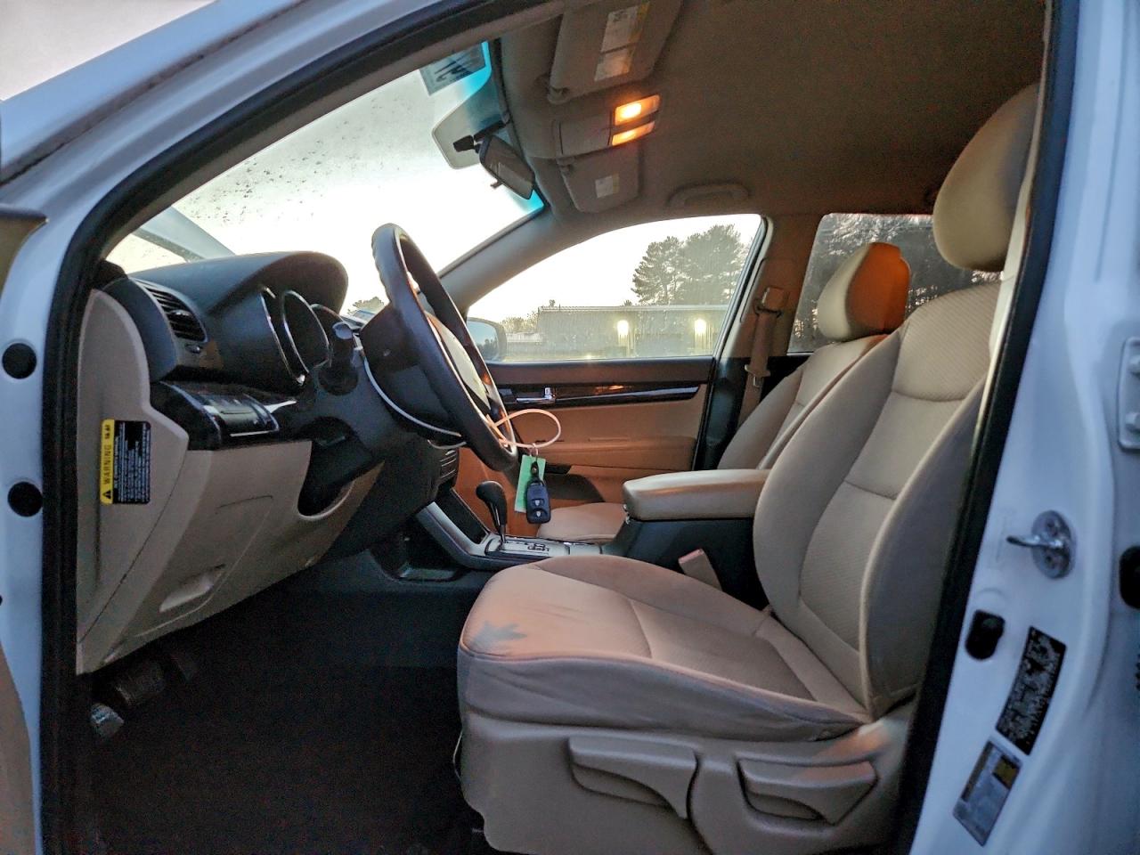 2011 KIA SORENTO BASE photo 7