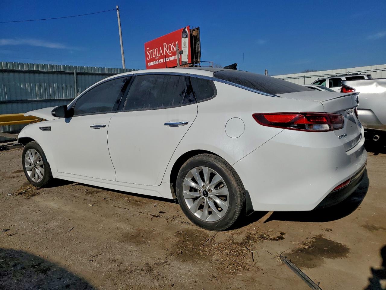 2018 KIA OPTIMA S photo 2