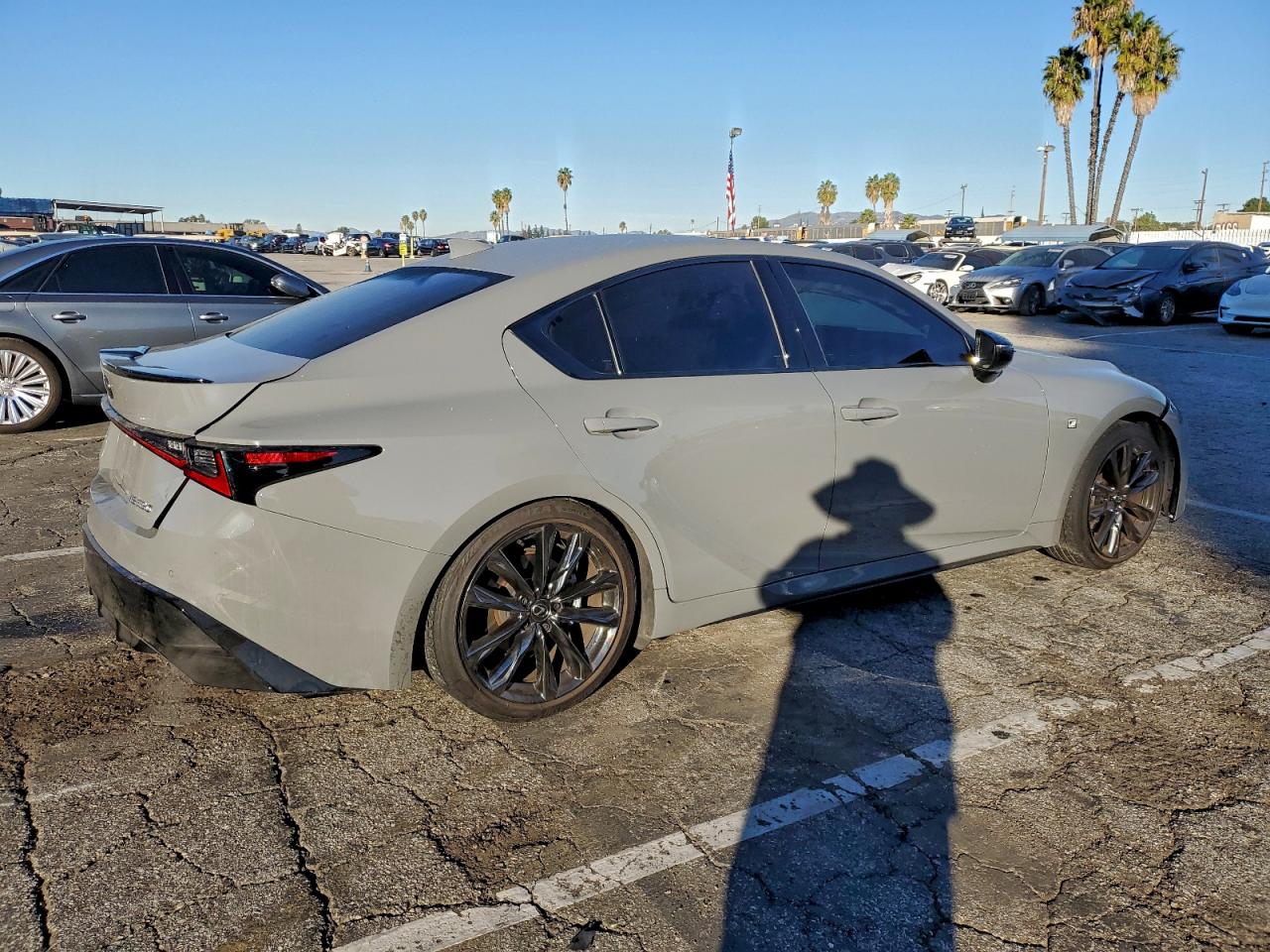 2025 LEXUS IS 350 F SPORT DESIGN photo 3
