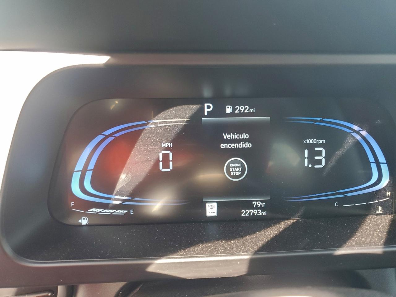 2025 HYUNDAI ELANTRA SEL SPORT photo 9