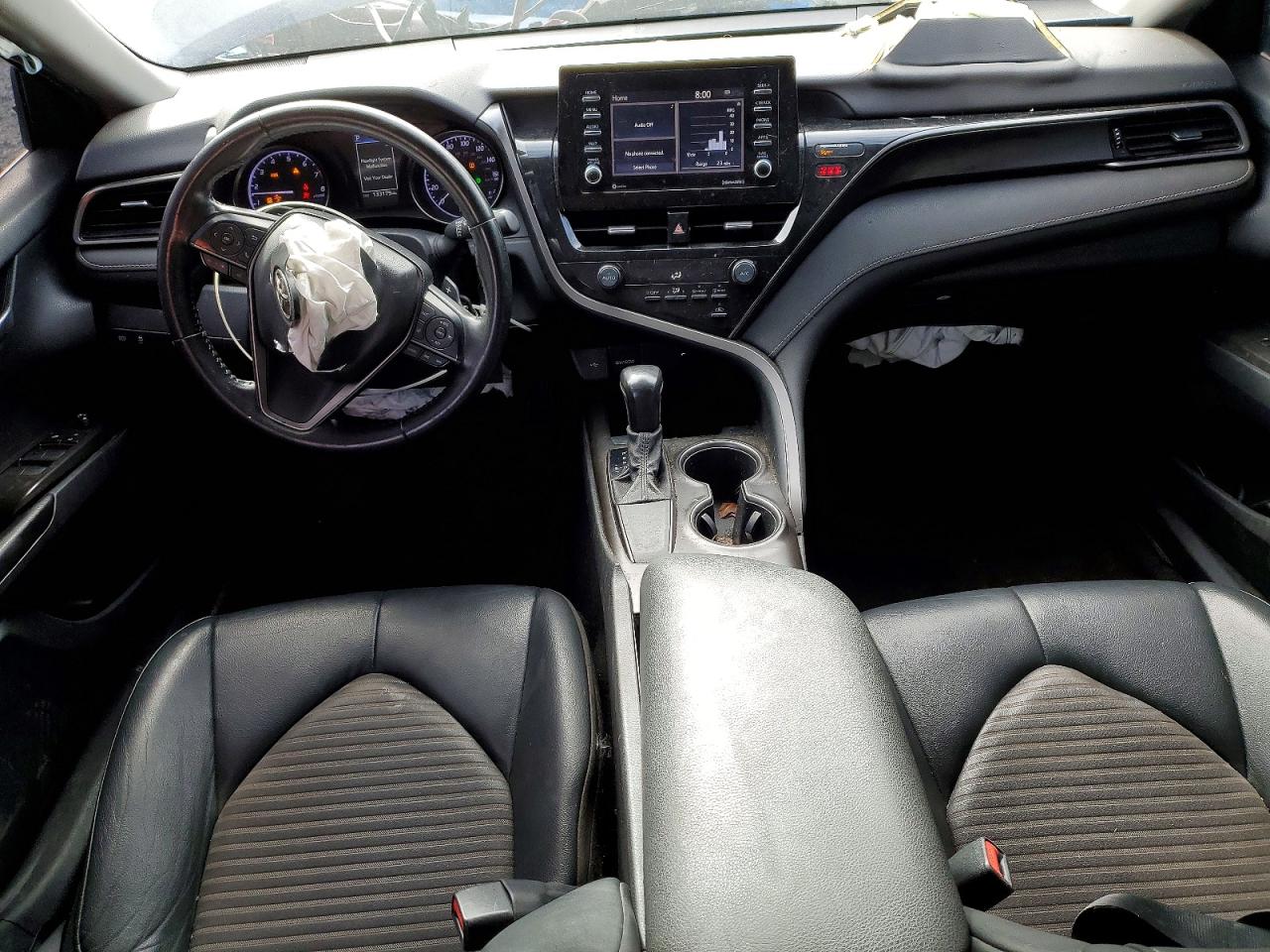 2021 TOYOTA CAMRY SE photo 8