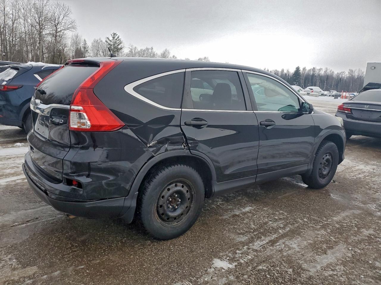 2015 HONDA CR-V LX photo 3