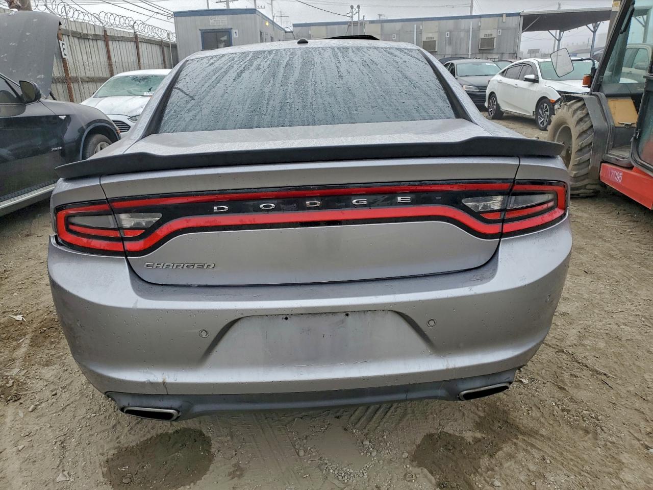 2015 DODGE CHARGER SE photo 6