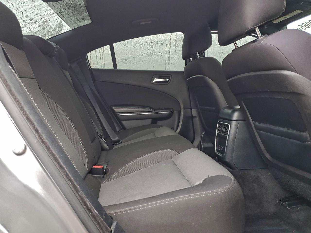 2015 DODGE CHARGER SE photo 10