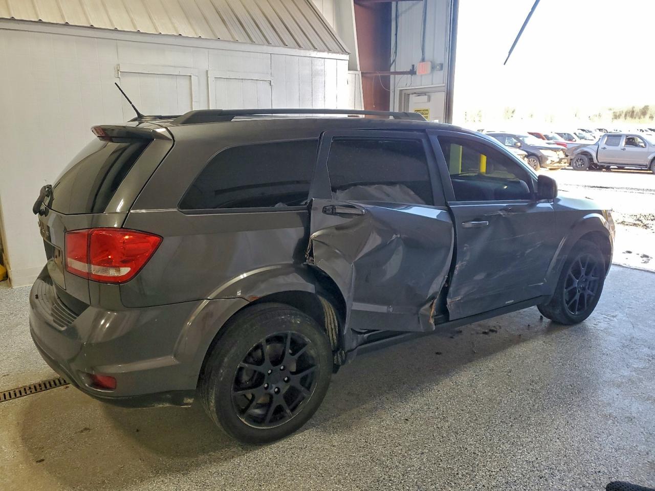 2015 DODGE JOURNEY SXT photo 3