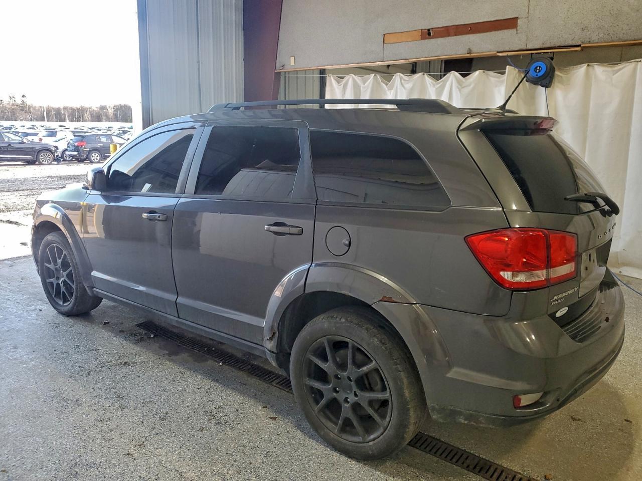 2015 DODGE JOURNEY SXT photo 2