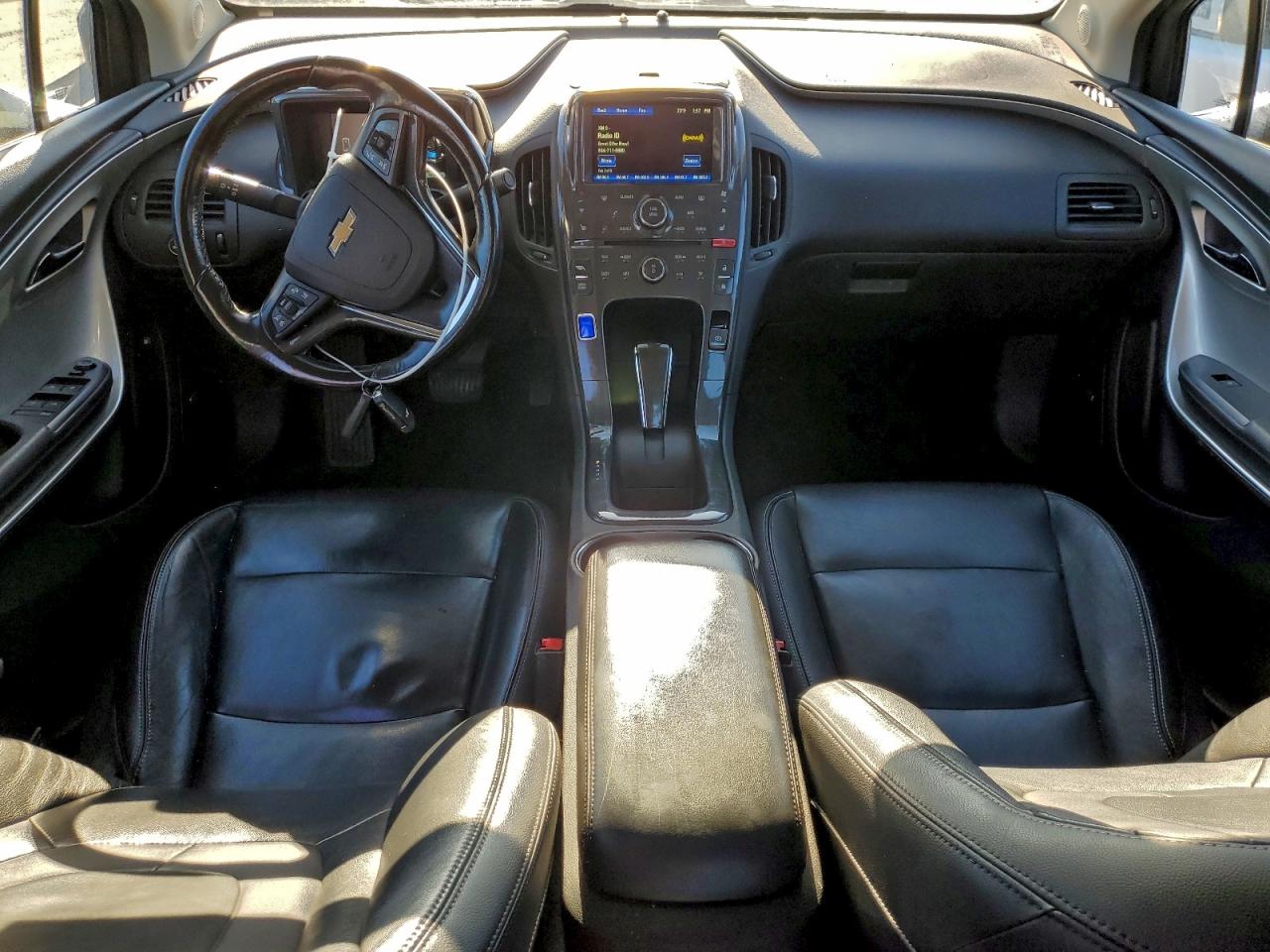 2014 CHEVROLET VOLT photo 8