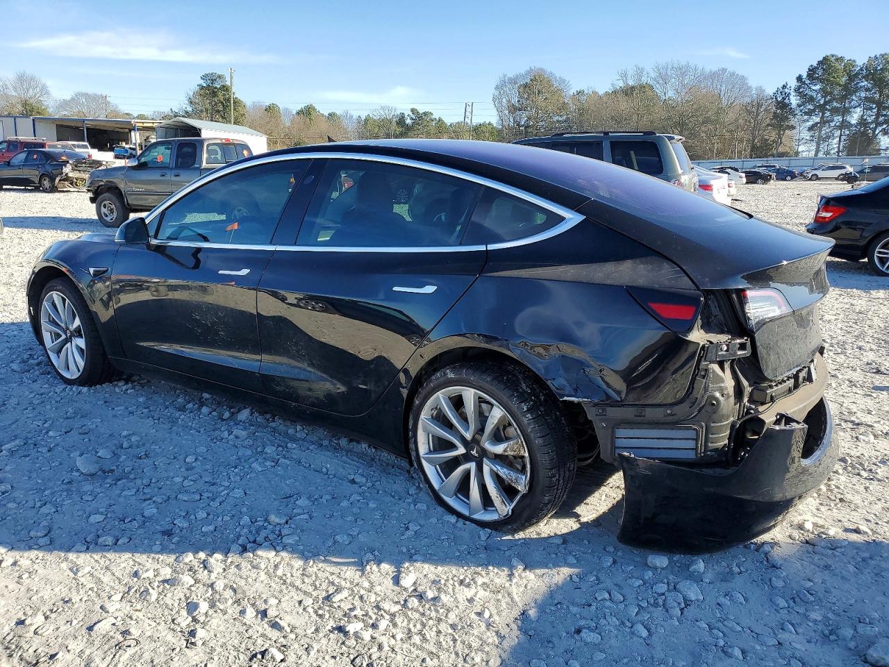 2018 TESLA MODEL 3 photo 2