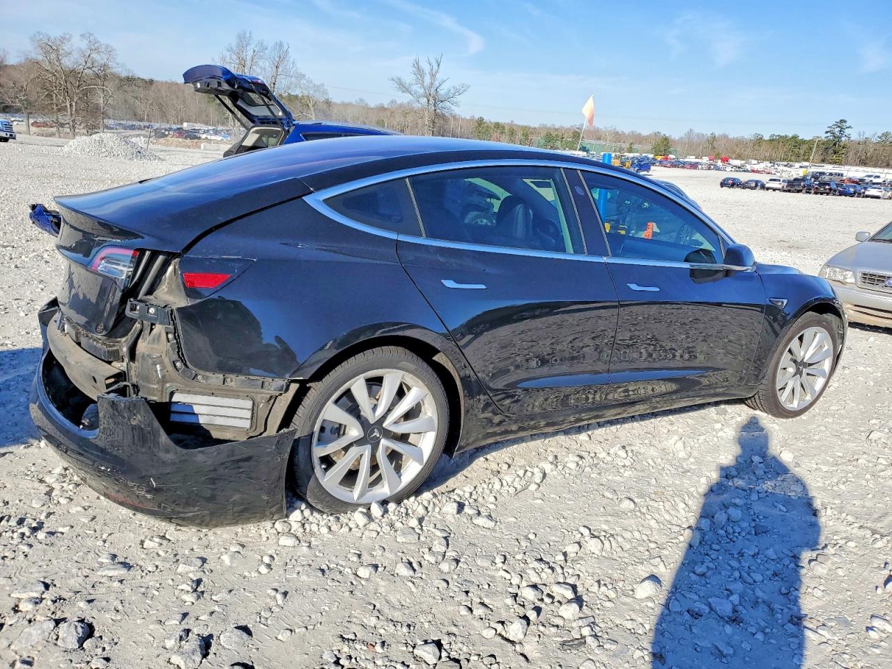2018 TESLA MODEL 3 photo 3