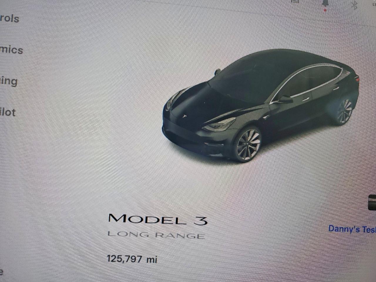 2018 TESLA MODEL 3 photo 9
