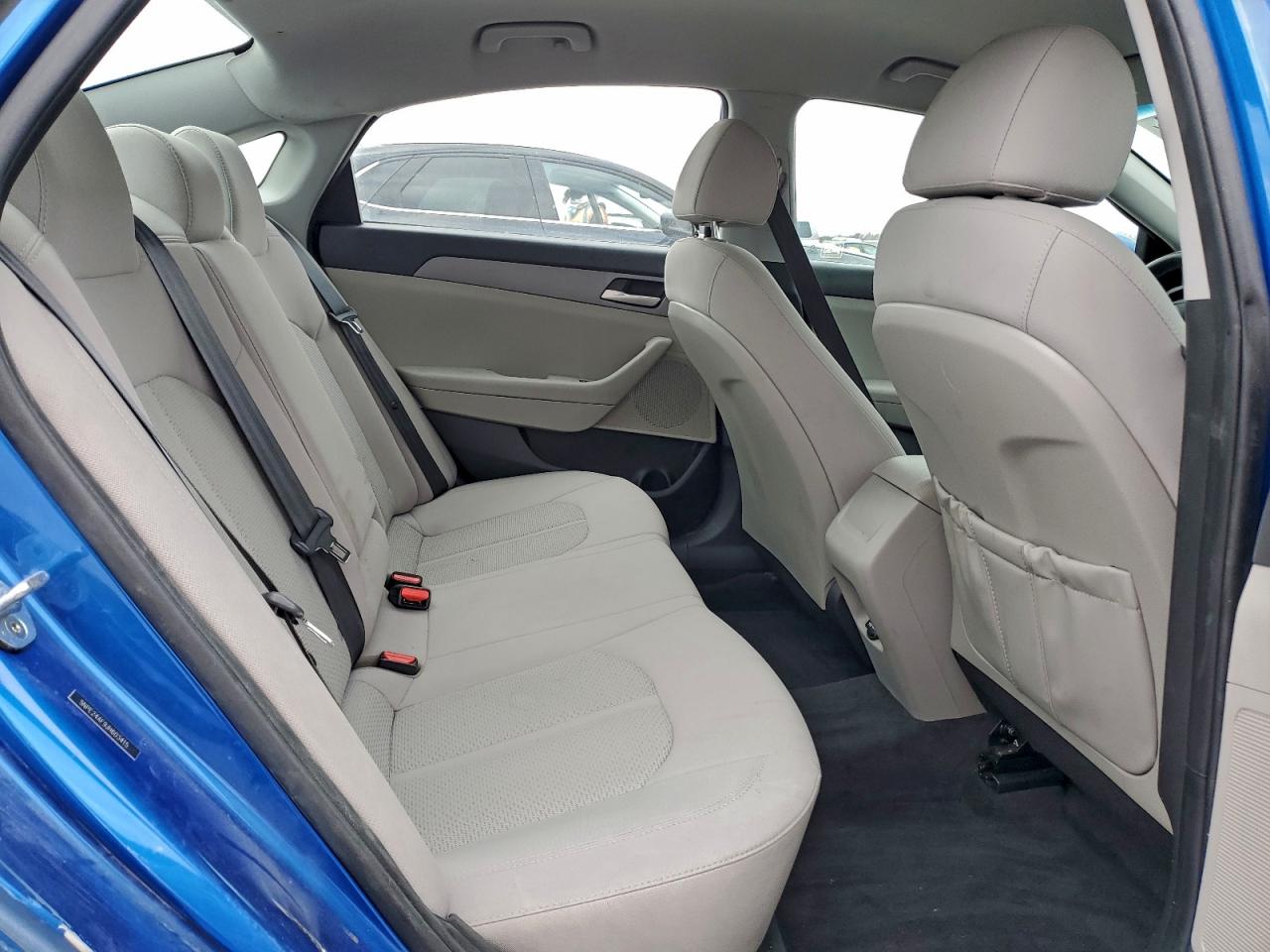 2018 HYUNDAI SONATA SE photo 10