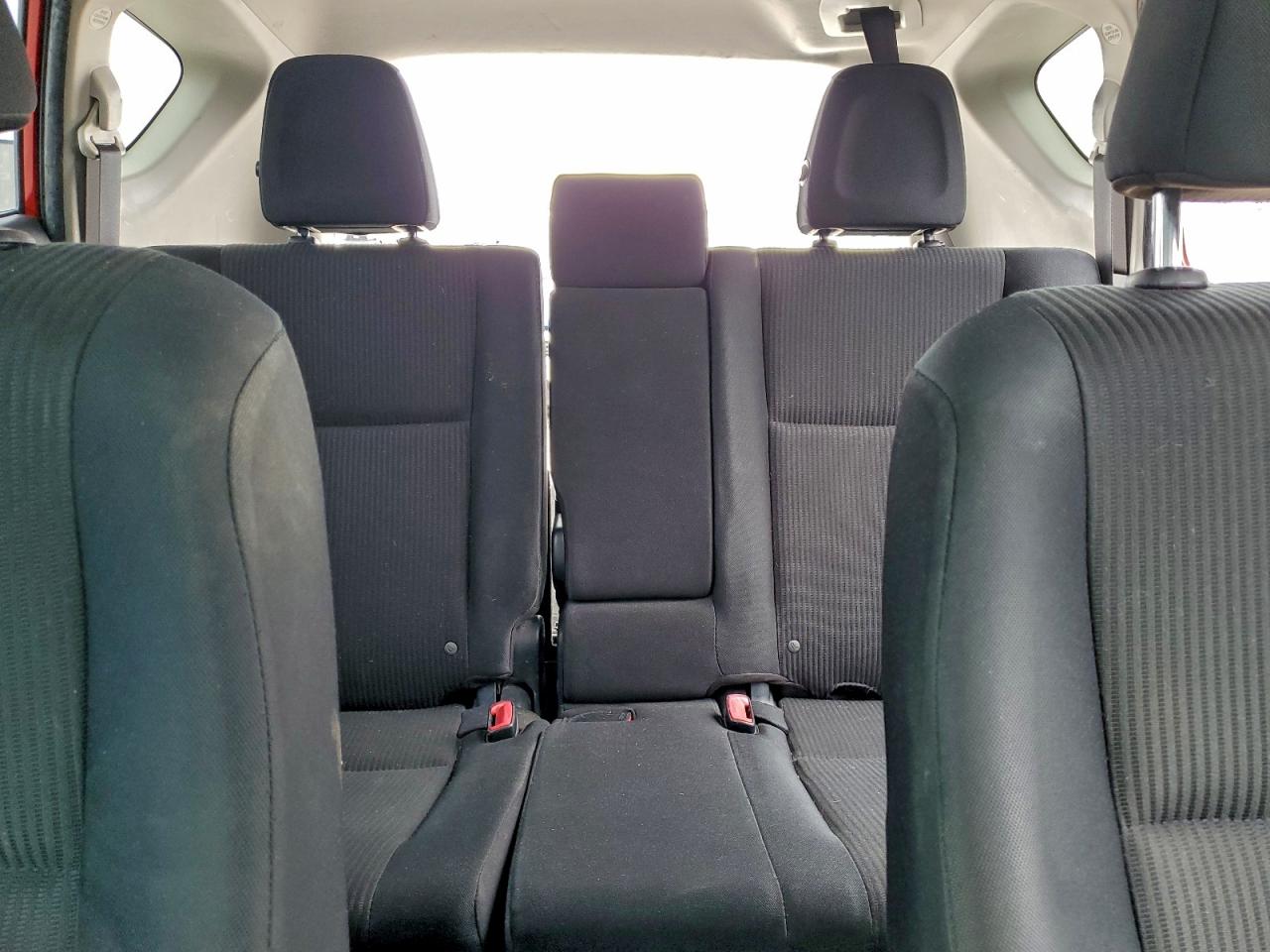 2014 TOYOTA RAV4 LE photo 19