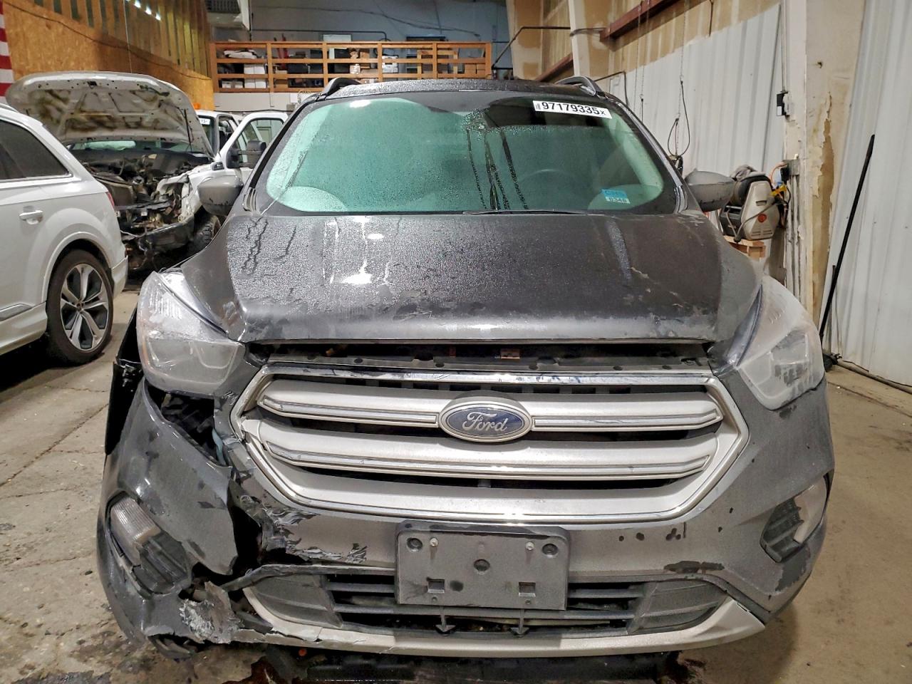 2019 FORD ESCAPE SEL photo 9