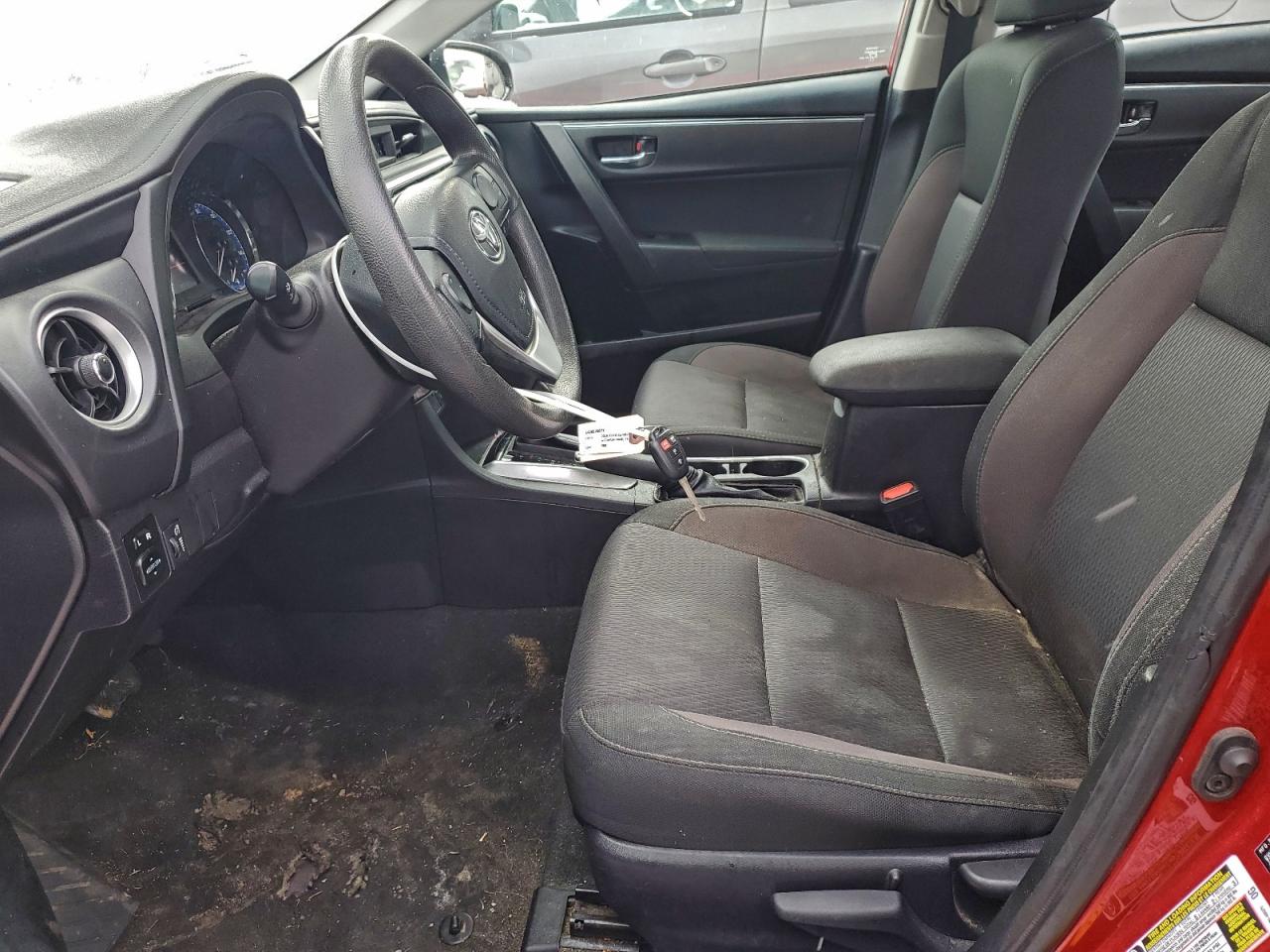 2019 TOYOTA COROLLA L photo 7
